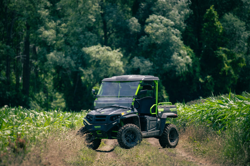 U500 - 82V Black Utility Vehicle